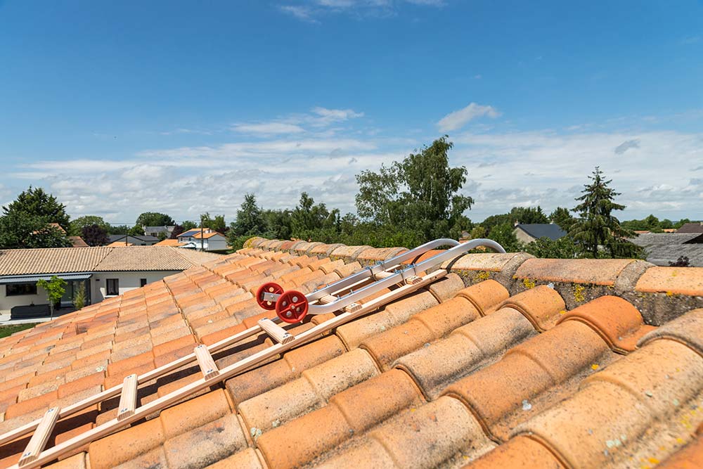 Echelle de couvreur en bois - Echelles de toit : Échelle Européenne